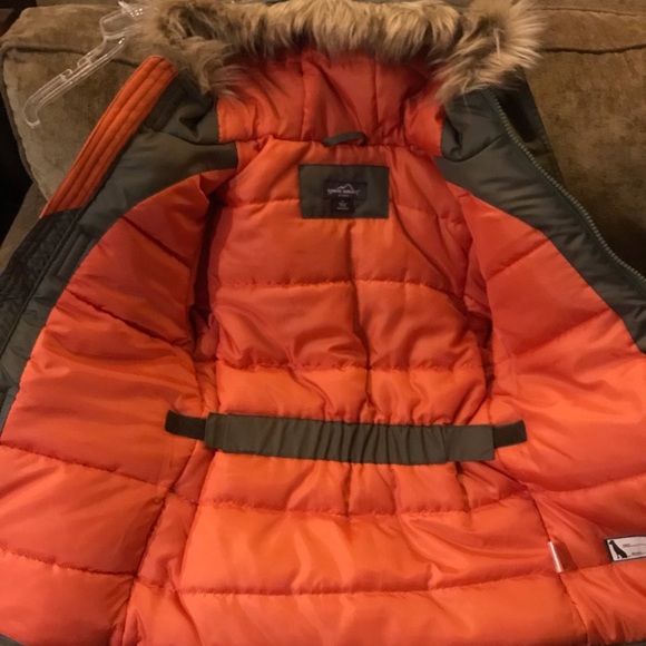 Eddie Bauer- Bayleaf puffer jacket with faux fur removable hood combo-Kids M NWT - Picture 4 of 8